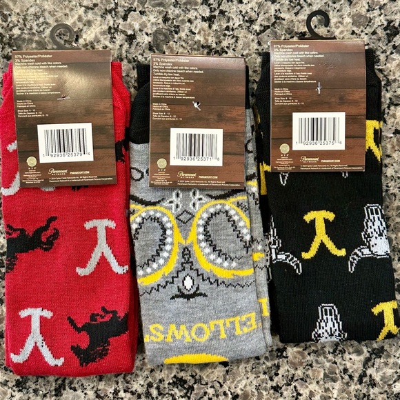 ✨NWT✨YELLOW STONE Crew Socks Men Size 6-12 UNISEX RED BLACK GRAY Paramount - Picture 2 of 10